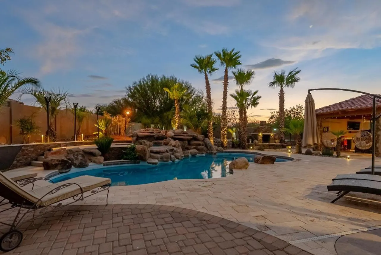 סקוטסדייל Amazing Views - Pickleball - Golf - Sleeps 25 וילה