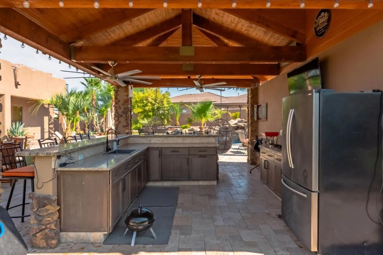 סקוטסדייל Amazing Views - Pickleball - Golf - Sleeps 25 0*,